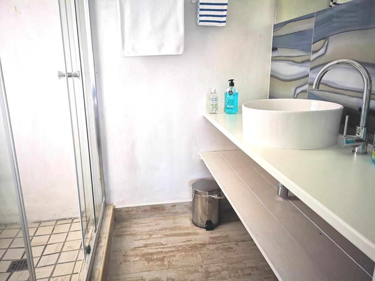 Rachawadee Accomodation​ & Health Spa Simonʼs Town Exterior foto